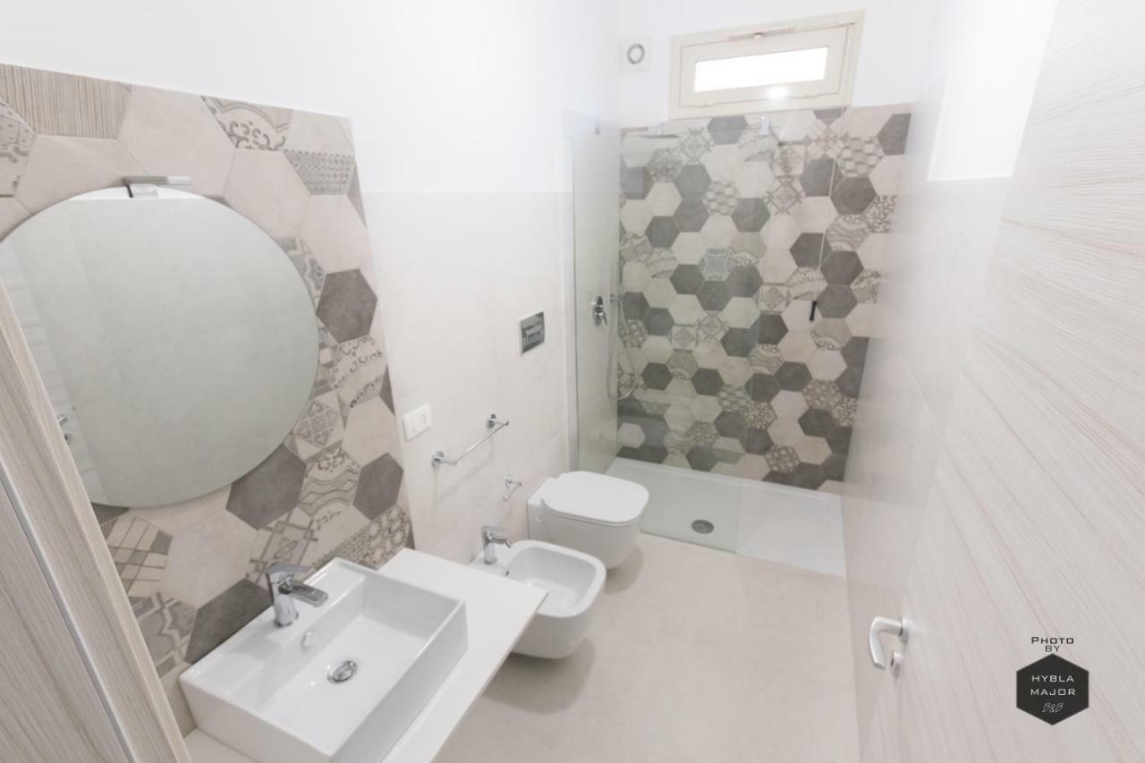 Hybla Major B&B Авола Екстериор снимка
